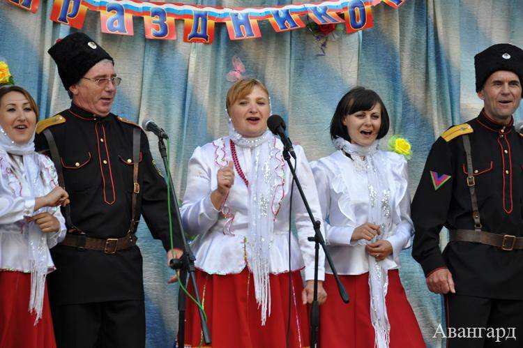 «Годы прошедшие памятны людям...» (х. Казачий) - 2012 «Годы прошедшие памятны людям...» (х. Казачий) - 2012