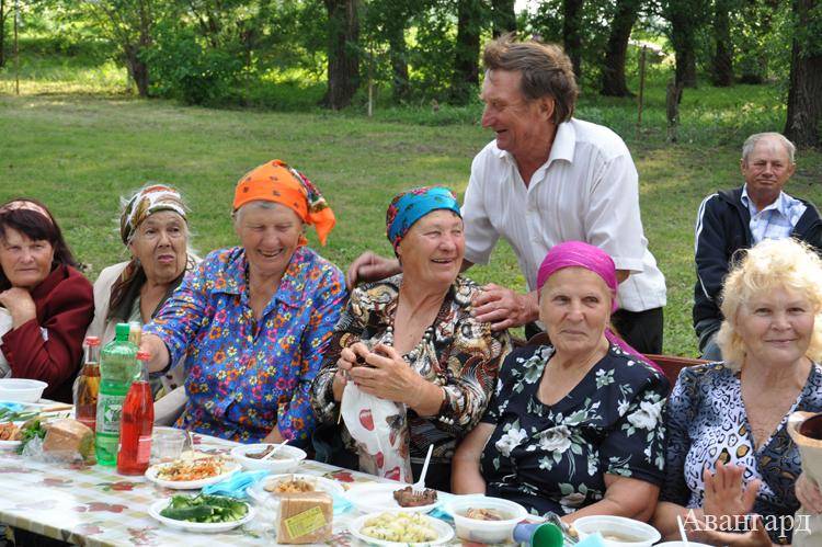 «Годы прошедшие памятны людям...» (х. Казачий) - 2012 «Годы прошедшие памятны людям...» (х. Казачий) - 2012