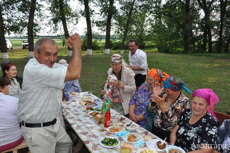 «Годы прошедшие памятны людям...» (х. Казачий) - 2012 «Годы прошедшие памятны людям...» (х. Казачий) - 2012