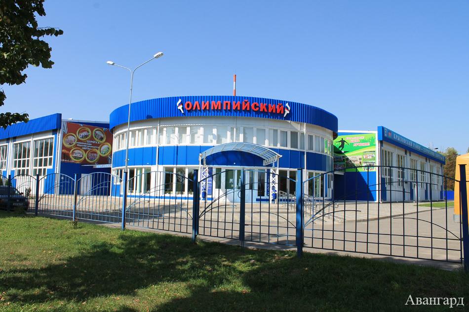 Спорткомплекс «Олимпийский» и пристройка к СОШ № 2 в ст. Крыловской.