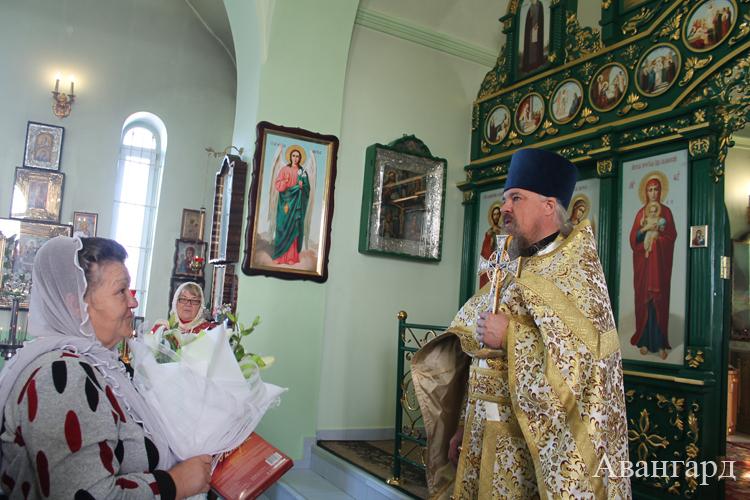 Престольный праздник в честь Архистратига Божия Михаила Престольный праздник в честь Архистратига Божия Михаила
