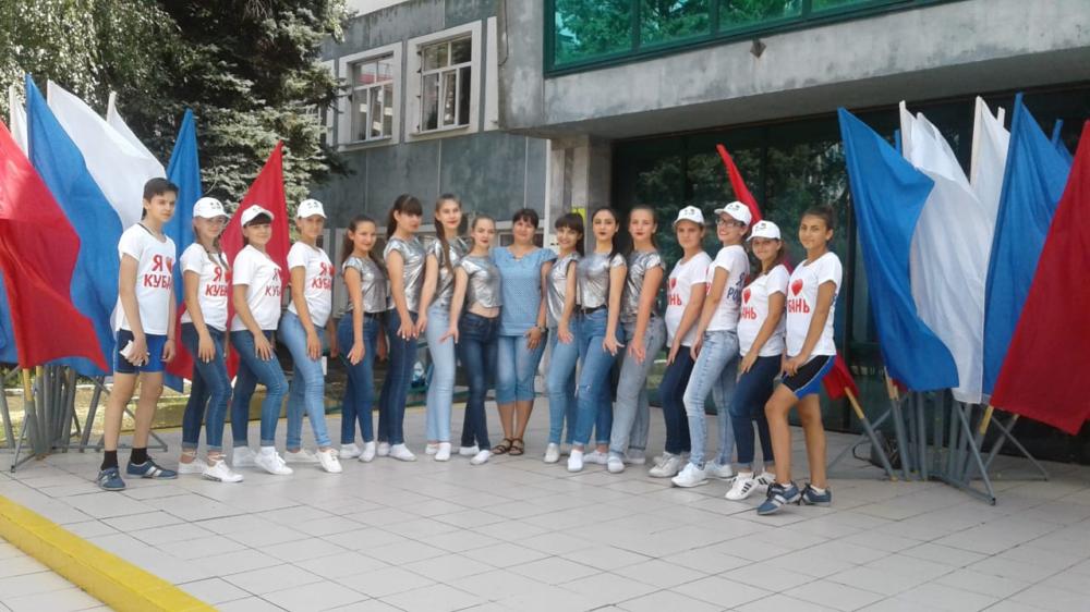 Участники фестиваля. | «Нам жить в россии!»