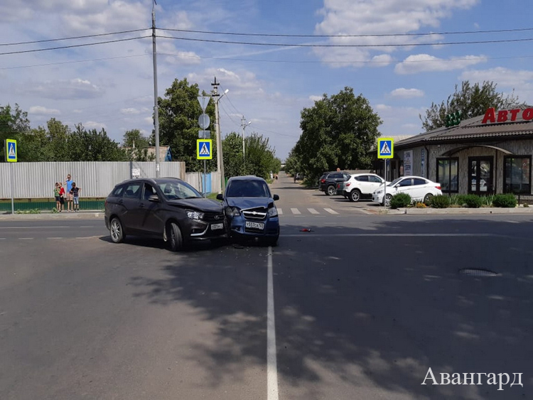  | Не разминулись на повороте