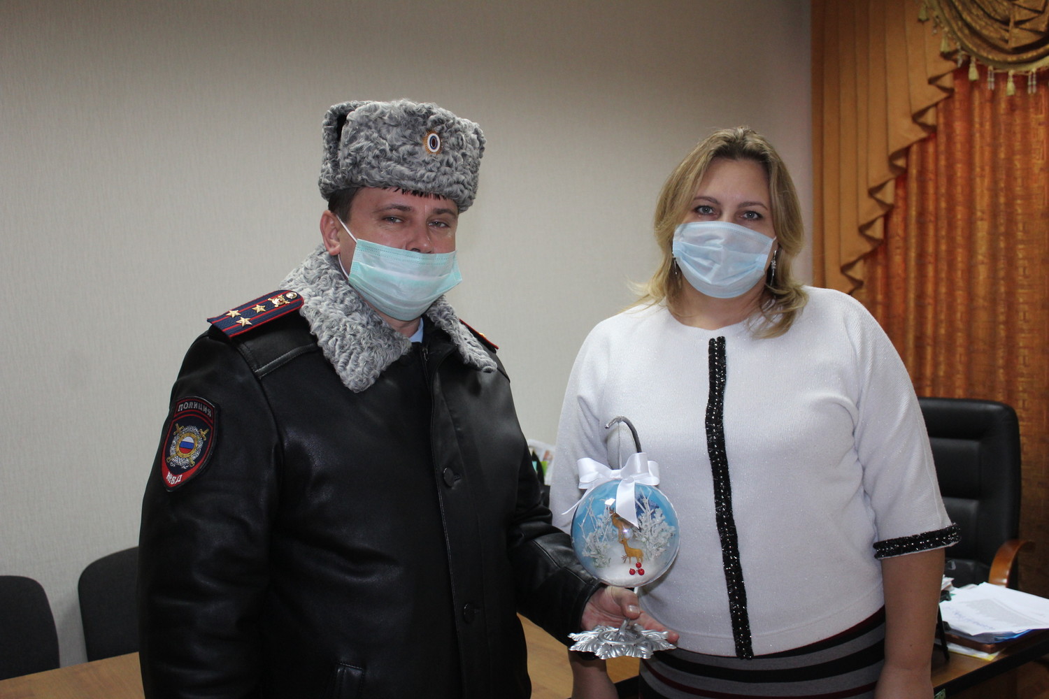  | Крыловские полицейские передали подарки воспитанникам школы-интерната
