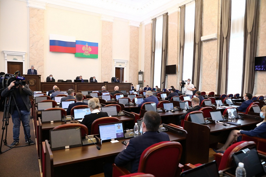  | Из краевого бюджета выделили 1 млрд рублей на субсидию по ипотеке для врачей, педагогов и социальных работников