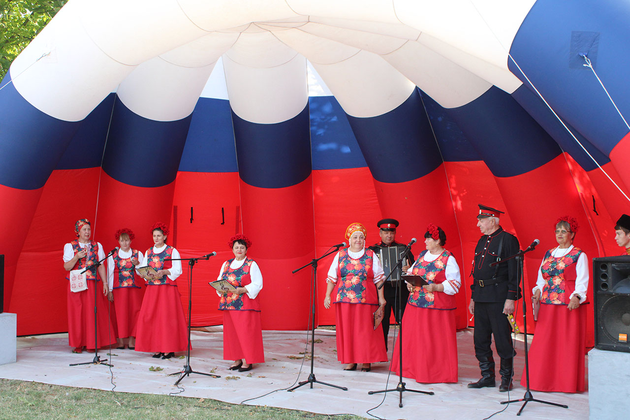 Сельские частушки Сельские частушки
